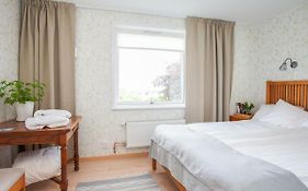 Graenna Lakeview